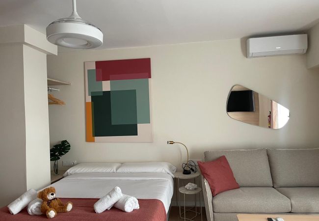  à Valencia - Pintor Nicolau D - New studio for 4 PAX